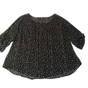 Torrid Heart Print Chiffon Blouse Top Plus Size 3 3X Black 3/4 Button Tab Sleeve